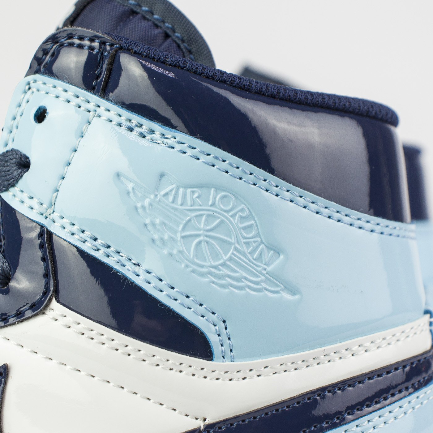 Nike jordan 1 unc patent hotsell