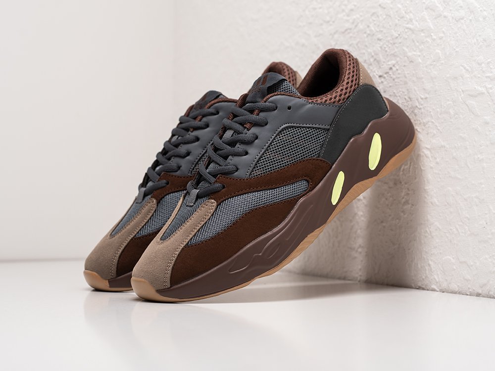 Adidas Yeezy Boost 700 brown KEDRED